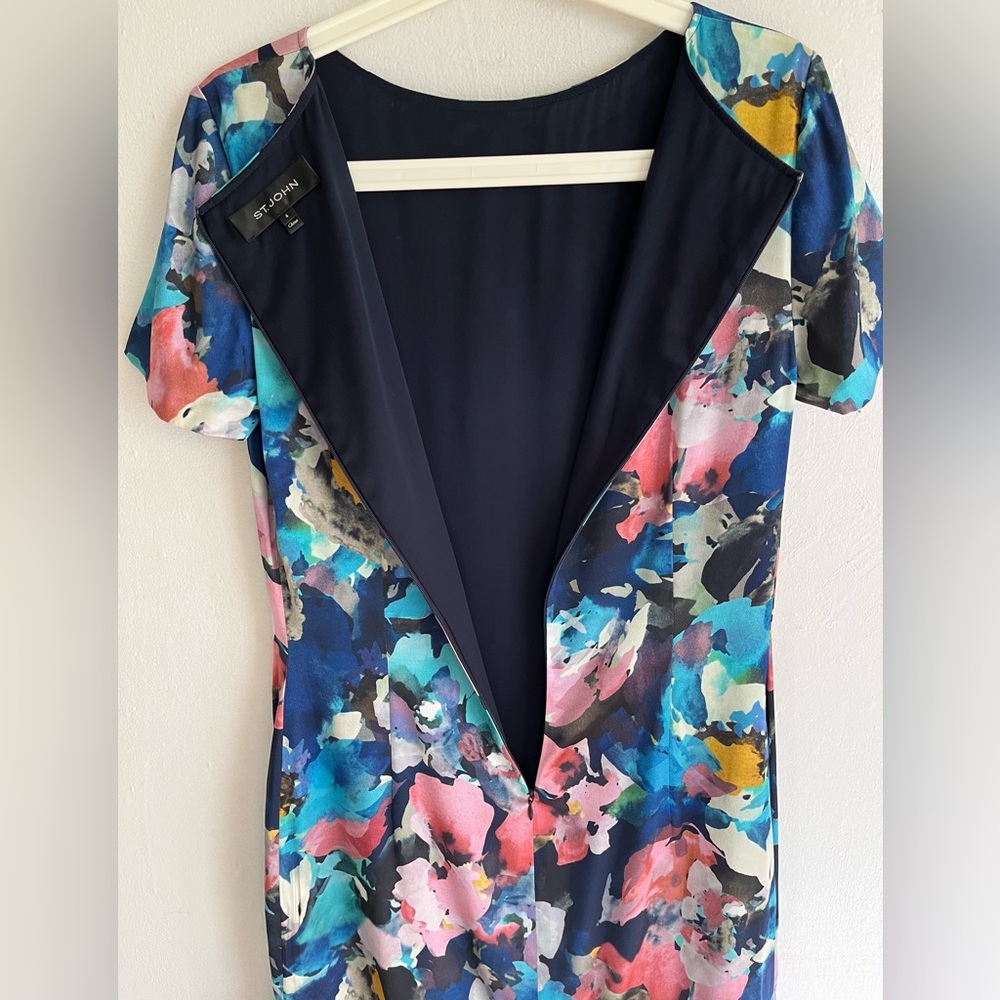 ST JOHN Floral Print Silk Dress - Picture 8 of 11